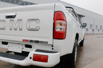 �������� T5 PLUS 2018�� ���ʰ� 2.8T���� 109���� ���� �ӳ����˫��Ƥ��ͼƬ