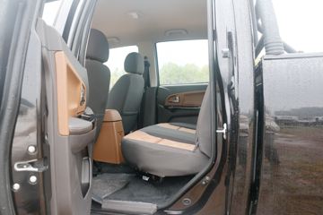 �������� T7 2019�� ����� 109���� 2.8T���� PLUS���� �ӳ����˫��Ƥ��ͼƬ