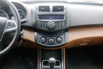 �������� T7 2019�� ����� 109���� 2.8T���� PLUS���� �ӳ����˫��Ƥ��ͼƬ