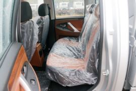 骐铃T100&nbsp;皮卡驾驶室                                               图片