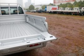 骐铃T100&nbsp;皮卡上装                                                图片