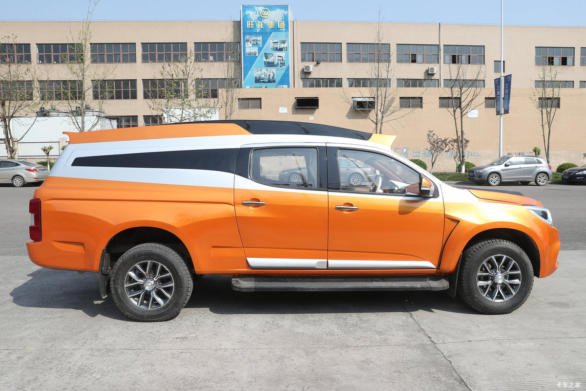 庆铃五十铃 达咖TAGA 3.0T柴油 131马力 四驱双排皮卡