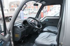 唐骏欧铃 赛菱F3系列 2.78T 3.08米单排纯电动厢式轻卡51.38kWh