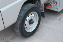 唐骏欧铃 赛菱F3系列 2.78T 3.08米单排纯电动厢式轻卡51.38kWh