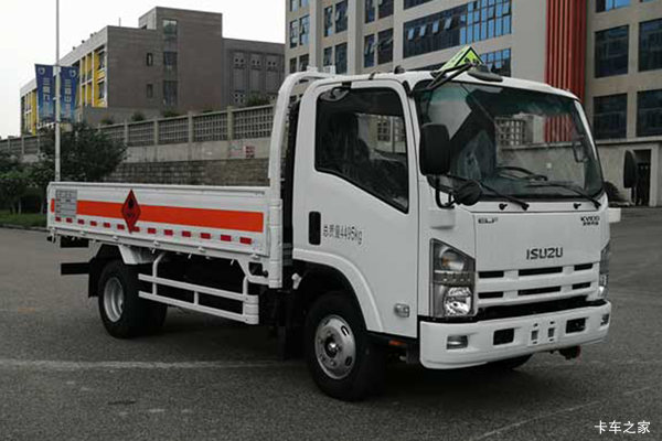 庆铃 五十铃KV100 98马力 4X2 4.205米气瓶运输车(QL5040TQPA6HAJ)
