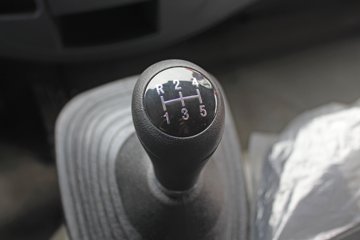 ���� ����F7 140���� 4X2 ƽ�����䳵(EQ5140TPB8GDDAC)ͼƬ