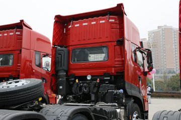 东风商用车 新天龙KL重卡 465马力 6X4牵引车(2.87速比)(DFH4250D)图片