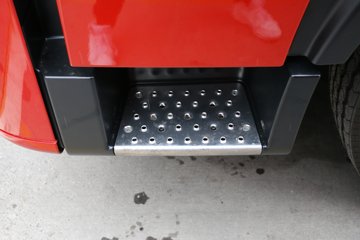 东风商用车 新天龙KL重卡 465马力 6X4牵引车(2.87速比)(DFH4250D)图片