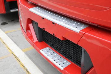 东风商用车 新天龙KL重卡 465马力 6X4牵引车(2.87速比)(DFH4250D)图片