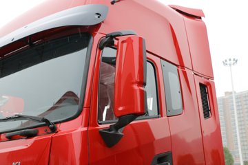 东风商用车 新天龙KL重卡 465马力 6X4牵引车(2.87速比)(DFH4250D)图片