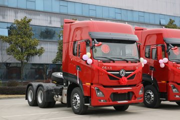 东风商用车 新天龙KL重卡 465马力 6X4牵引车(2.87速比)(DFH4250D)图片