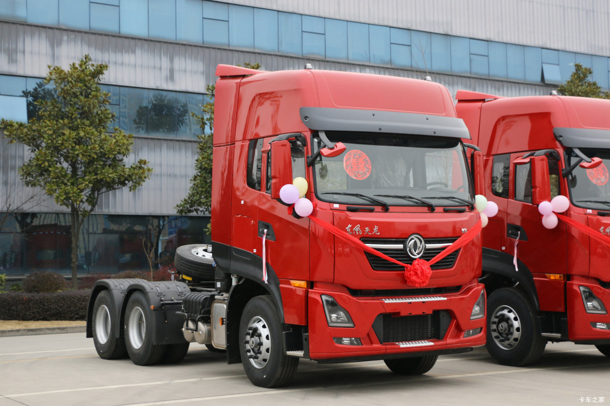 东风商用车 天龙KL重卡 2019款 465马力 6X4牵引车