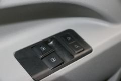 中国重汽 豪曼H3 130马力 单排厢式轻卡