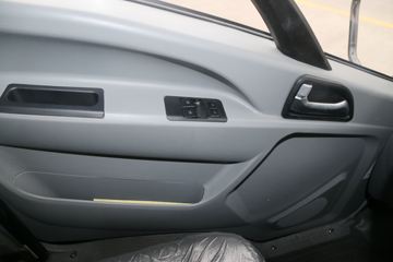 �й����� ����H3 130���� ������ʽ�ῨͼƬ