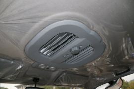 先锋&nbsp;载货车驾驶室                                               图片