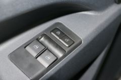 中国重汽 豪曼先锋H3 190马力 单排仓栅式轻卡(国六)