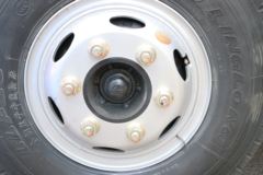 凯马 凯捷HM3 95马力 4X2 4.2米自卸车(KMC3042HA33D5)