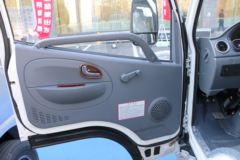 凯马 K1 113马力 3.31米单排栏板轻卡(国六)