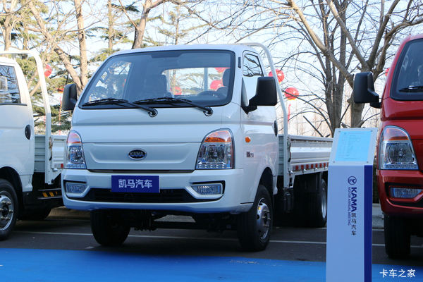 凯马 锐航X1 1.5L 113马力 汽油 3.92米单排栏板微卡(国六)(KMC1031Q318D6)