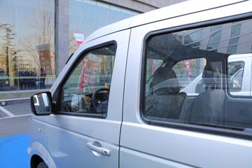 ���� ��� 2.7��˫������΢��(KMC1033Q360S6)ͼƬ