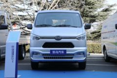 凯马 锐捷 2.7米双排栏板微卡(KMC1033Q360S6)