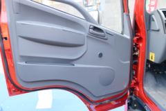 凯马 凯捷M6 156马力 4.2米单排栏板轻卡(10挡)(KMC1046A33D5)