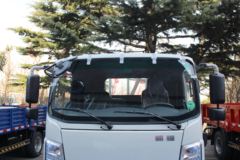 凯马 凯捷M3 130马力 4.2米单排栏板轻卡(KMC1042A33D5)
