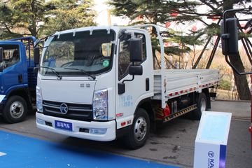 凯马 凯捷M3 130马力 4.2米单排栏板轻卡(KMC1042A33D5)