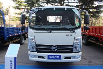 凯马 凯捷M3 112马力 4.2米单排厢式轻卡(KMC5042XXYQ33D4)