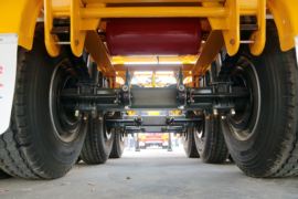 40英尺系列&nbsp;集装箱式半挂车底盘图片