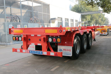 中集华骏 40英尺直梁骨架车(集装箱运输半挂车)