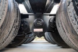 13米系列&nbsp;低平板半挂车底盘图片