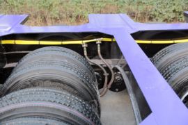 13米系列&nbsp;低平板半挂车底盘图片