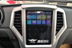 唐骏欧铃 赛菱F3-1 1.2L 88马力 汽油 2.56米双排栏板微卡(ZB1033ASC3V)