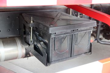 �й����� ����H3 129���� 4X2 �泵��(8��)ͼƬ