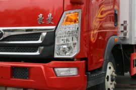 重汽豪曼底盘&nbsp;爆破器材运输车外观图片