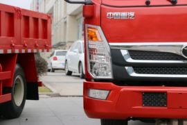 重汽豪曼底盘&nbsp;爆破器材运输车外观图片