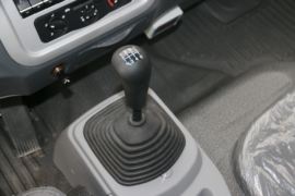 重汽豪曼底盘&nbsp;爆破器材运输车驾驶室图片