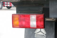 中国重汽 豪曼H3 115马力 4米单排冷藏车(ZZ5048XLCD17EB0)