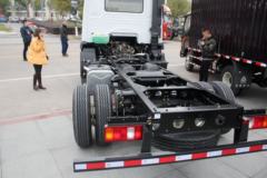 中国重汽 豪曼H3 先锋版 200马力 单排轻卡底盘(国六)