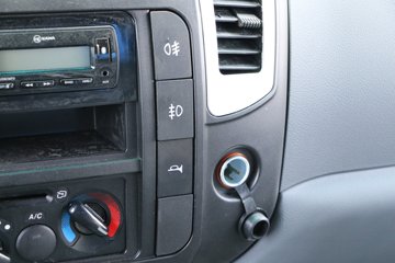 ���� ����GM6 170���� 4X2 4.2����ж��ͼƬ