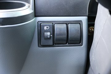 ���� ����GM6 170���� 4X2 4.2����ж��ͼƬ