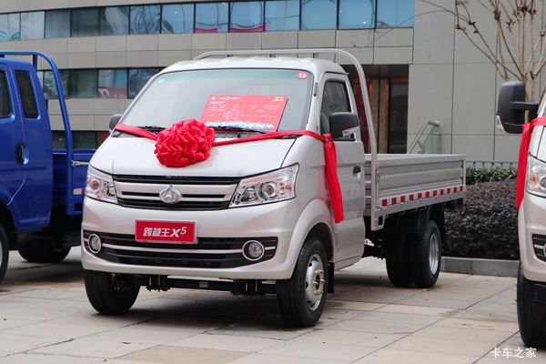 长安跨越王X5 豪华型 1.6L CNG 105马力 3.4米单排栏板小卡(国六)
