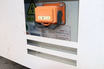 ������Խ �±�MINI 3.2T 2.8�׵��Ŵ��綯��ʽ΢��(������)44.03kWhͼƬ