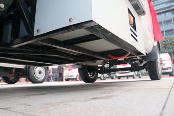 ������Խ �±�MINI 3.2T 2.8�׵��Ŵ��綯��ʽ΢��(������)44.03kWhͼƬ