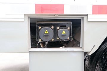 ������Խ �±�MINI 3.2T 2.8�׵��Ŵ��綯��ʽ΢��(������)44.03kWhͼƬ