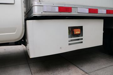 ������Խ �±�MINI 3.2T 2.8�׵��Ŵ��綯��ʽ΢��(������)44.03kWhͼƬ
