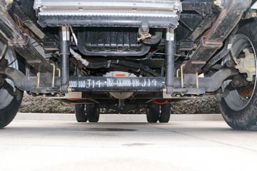 ������Խ �±�MINI 3.2T 2.8�׵��Ŵ��綯��ʽ΢��(������)44.03kWhͼƬ