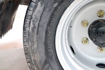 ������Խ��X3 3.5T 3.19�׵��Ŵ��綯��ʽ΢��53kWhͼƬ