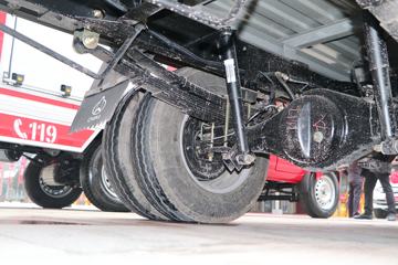 ������Խ��X3 3.5T 3.19�׵��Ŵ��綯��ʽ΢��53kWhͼƬ